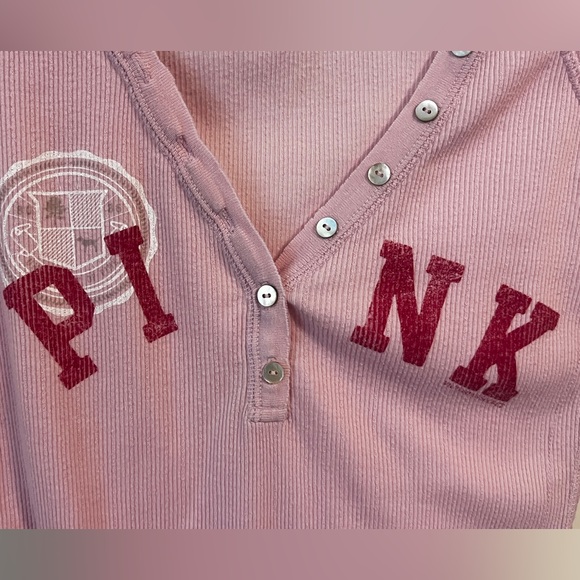 Y2K PINK Victoria’s Secret Knit Top - Picture 2 of 6